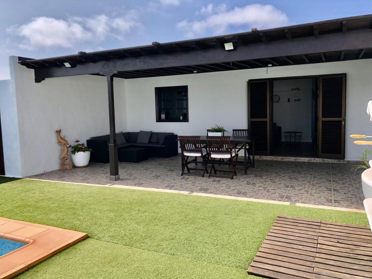 Villa Miriam Tinajo Ngoại thất bức ảnh