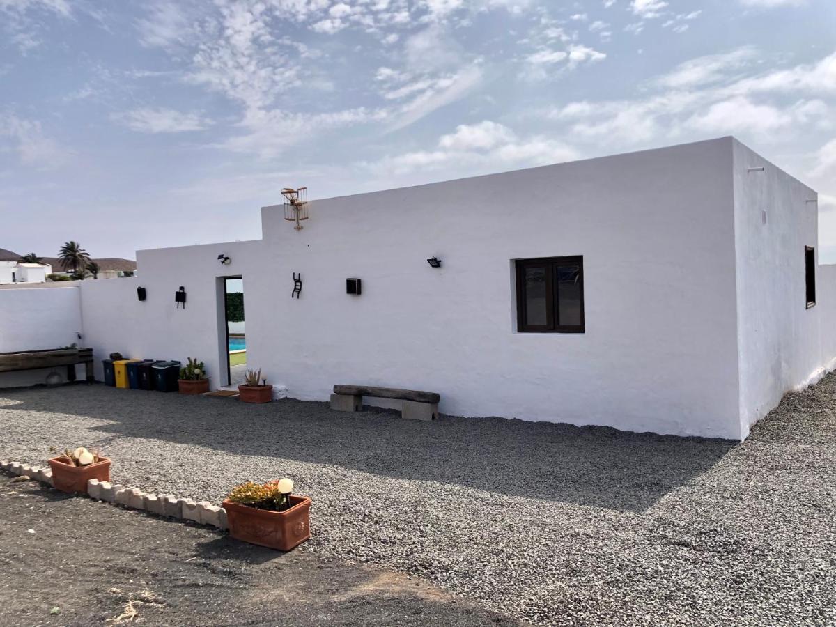 Villa Miriam Tinajo Ngoại thất bức ảnh