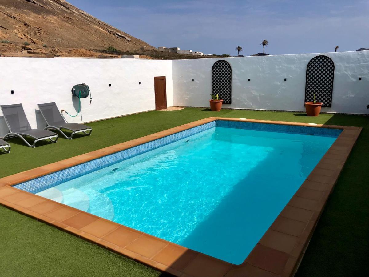 Villa Miriam Tinajo Ngoại thất bức ảnh